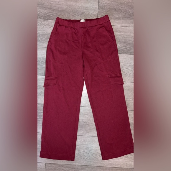 Free Assembly Size Medium 8-10 Knit Wide Leg Cargo Pants Red EUC Comfy High Rise - Picture 1 of 8